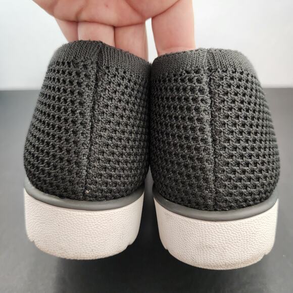 Eileen‎ Fisher Flats Grey 8 Minimalist Casual Office Quiet Luxury Career - Picture 4 of 7